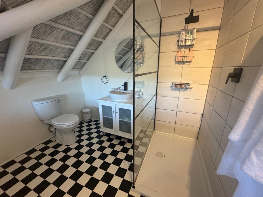 6 Bedroom Property for Sale in Sedgefield Rural Western Cape